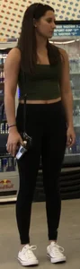 LuLu brunette in line