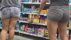 Phat Ass Latina MILF Bending Over for me (OC)