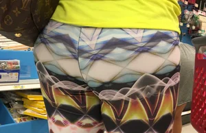 Milf shopping at Target in patterned leggings