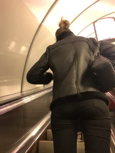 Nice Flat Ass And Slim Legs in Tight Black Jeans on the Subway Escalator Creepshots Gallery