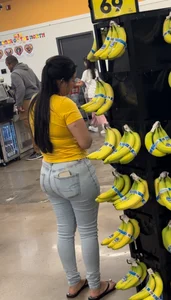 Nice ass, but she wasn’t pretty in the face
