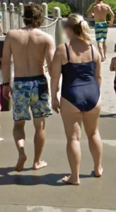 Waterpark MILFs 3