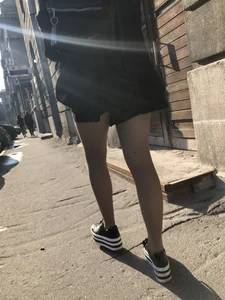 Nice candid girl's slim legs closeups