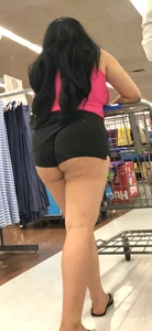[OC] Latina ASS COMPLETELY OUT at Walmart