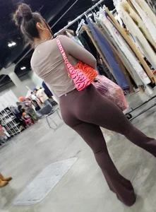 Boujee Curvy Latina Teasing