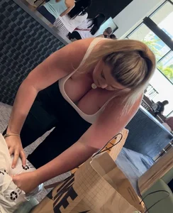 Heavier Milf Showing Off Her Massive Milkers