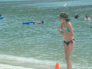 Bikini girls