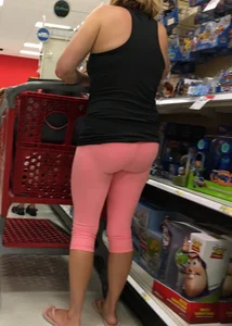 Milf at Target in pink leggings