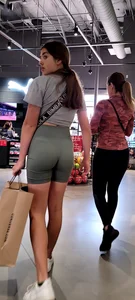 Teen in tight yoga shorts…VPL