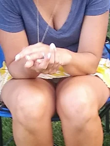 Milf Sitting on a Bench in a Skirt Panties Flash Candid Creepshot