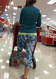 Target milf sexy in patterned leggings while shopping