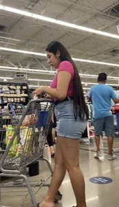 A post full of Latinas