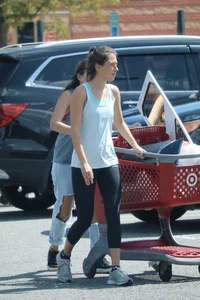 College babe leaving Target in tight leggings