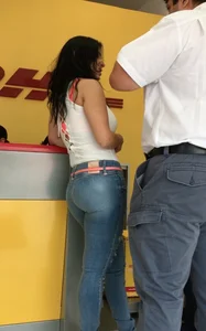 milf in tight pants !!!