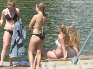 Bikini girls