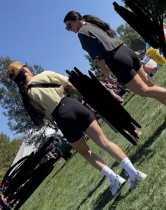 Double trouble lulu milfs out in the sun