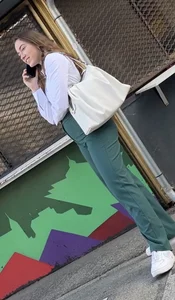 Bubble Butt In Green Pants (UP THE STAIRS + face shots)