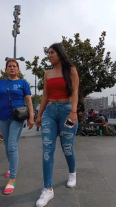 Teen mexicana con semejante culo