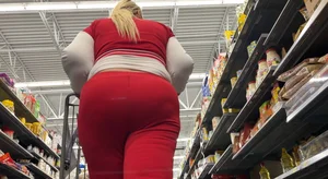 Fat Ass Latina Milf In Red Sweatpants (BBW, Upshots)