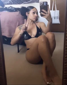 Hot girl mirror selfie in underwear on the floor