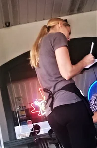 Candid girls in leggings and tights