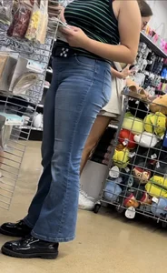 Cute brunette in tight jeans vpl