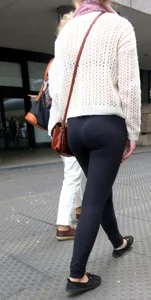 Perfectly round ass in black leggings with a vtl