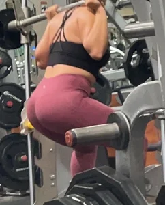 Juicy Big Hips and Tits in Red — Gym Hottie