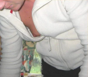 Candid boobs, nip slip and downblouse pics