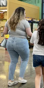 Chunky girls with big asses in tight blue jeans