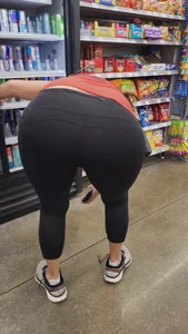 GILF LOVERS: Ditzy Muffintop Mature Kept Bending Over