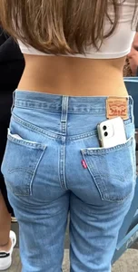 What a nice arse in those levis jeans [not oc]