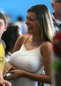 Candid tits and pokies