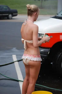 Various sexy girls at car washes in bikinis