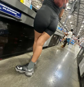 Latina scrunch ass. Asian in Lulu