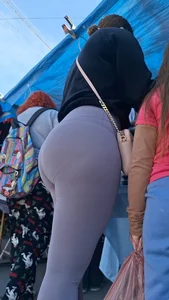 Perrazo culazo morena mexicana VPL
