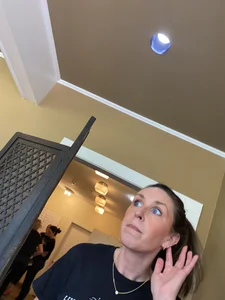 Tight Pretty Milf IN leggings