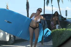 Deerfield Beach, Florida sexy girls and teens in bikinis