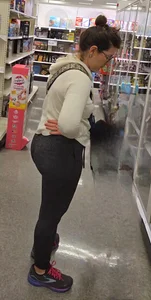Sexy Phat Booty Milf