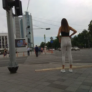 Ass in White Pants Crosswalk Creepshot