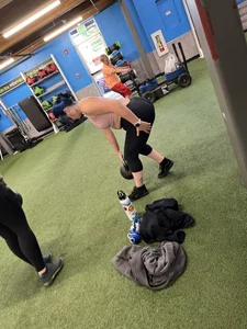 Gym PAWG Pt2 (nike pro leggings, juicy booty(oc))