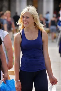 Blonde girl with a nice ass and vpl in leggings