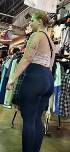 Thick blonde chic‼️