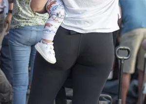 Milf in black leggings
