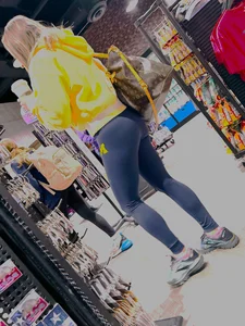 Airport Hotties (mixed)