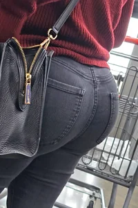 Juicy ass shorty latina in dark grey guess jeans (gif)