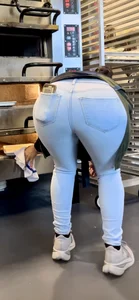 Latina milf pt 2 (jeans edition)