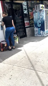 Huge ass bbl latina vpl blue leggings