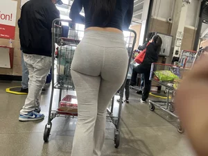 Baddie Latina seesh