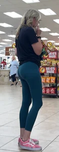 Buc-ee’s run, got 2 nice asses